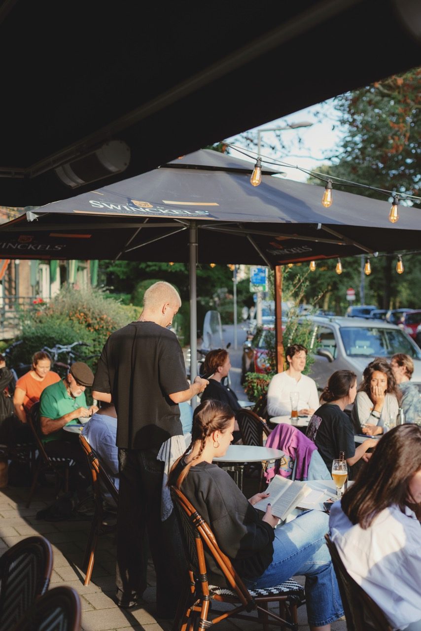Statencafé Zon Op Het Terras