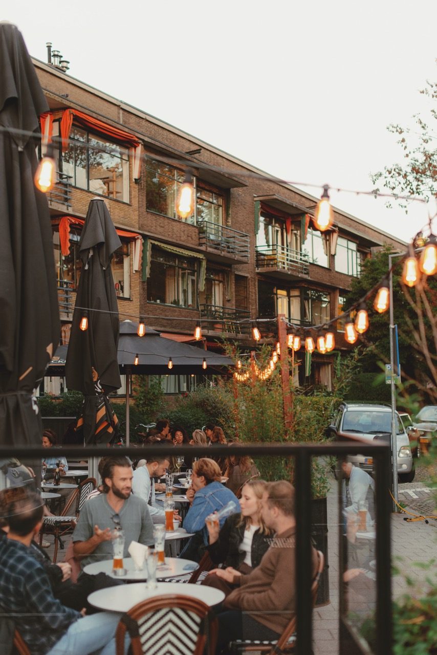 Statencafé Blijdorp Terras Avondsfeer